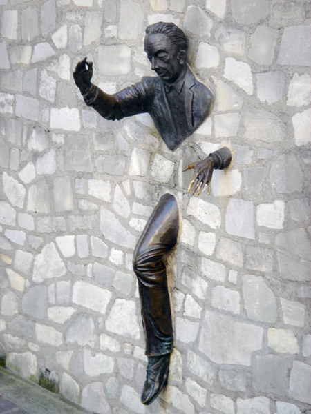 passer-through-walls